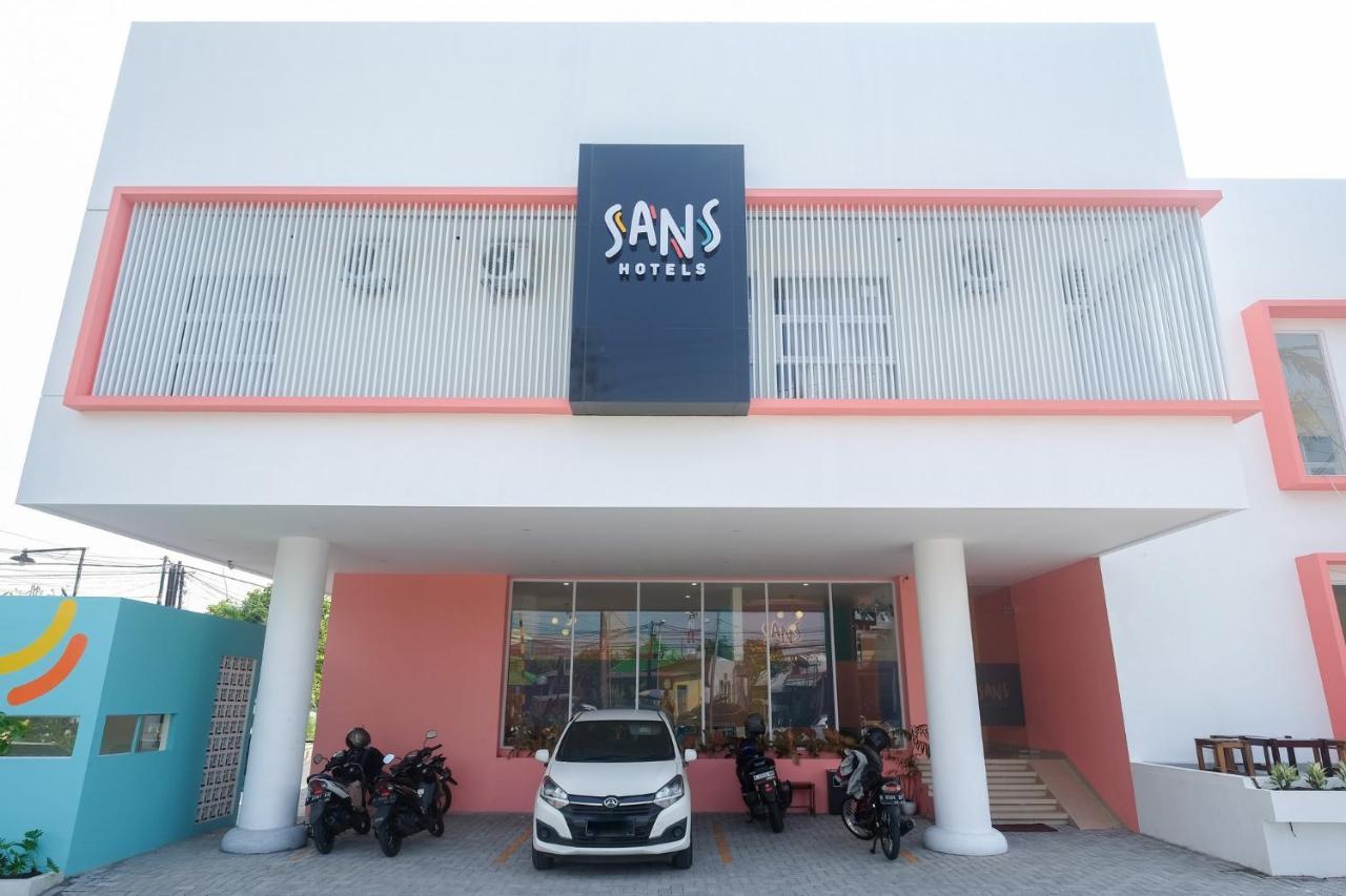 Sans Hotel Aurum Majapahit Semarang Zewnętrze zdjęcie