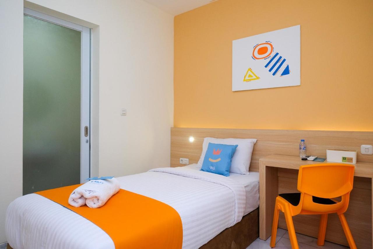 Sans Hotel Aurum Majapahit Semarang Zewnętrze zdjęcie