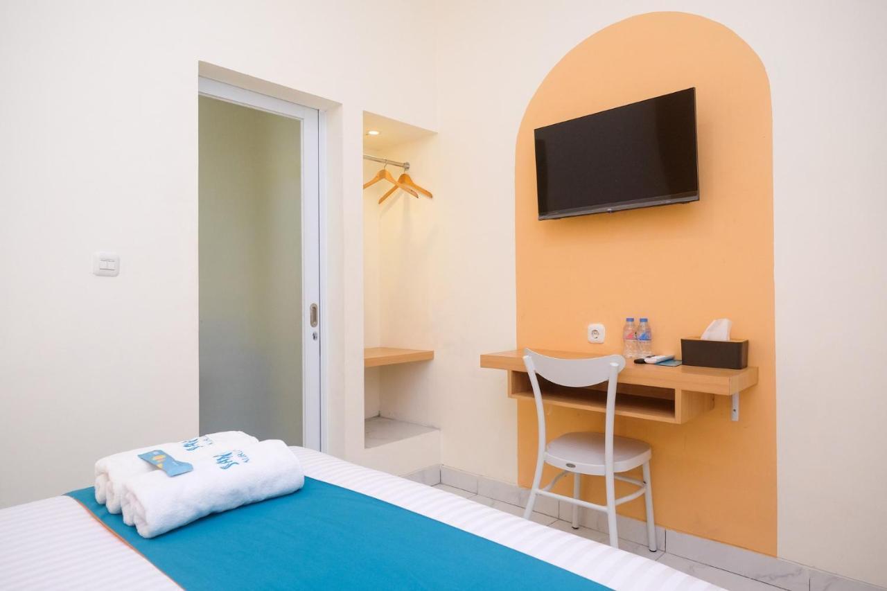 Sans Hotel Aurum Majapahit Semarang Zewnętrze zdjęcie